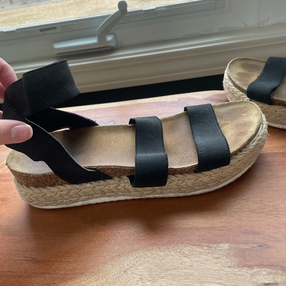 Strappy Platform Sandals - Picture 1 of 4